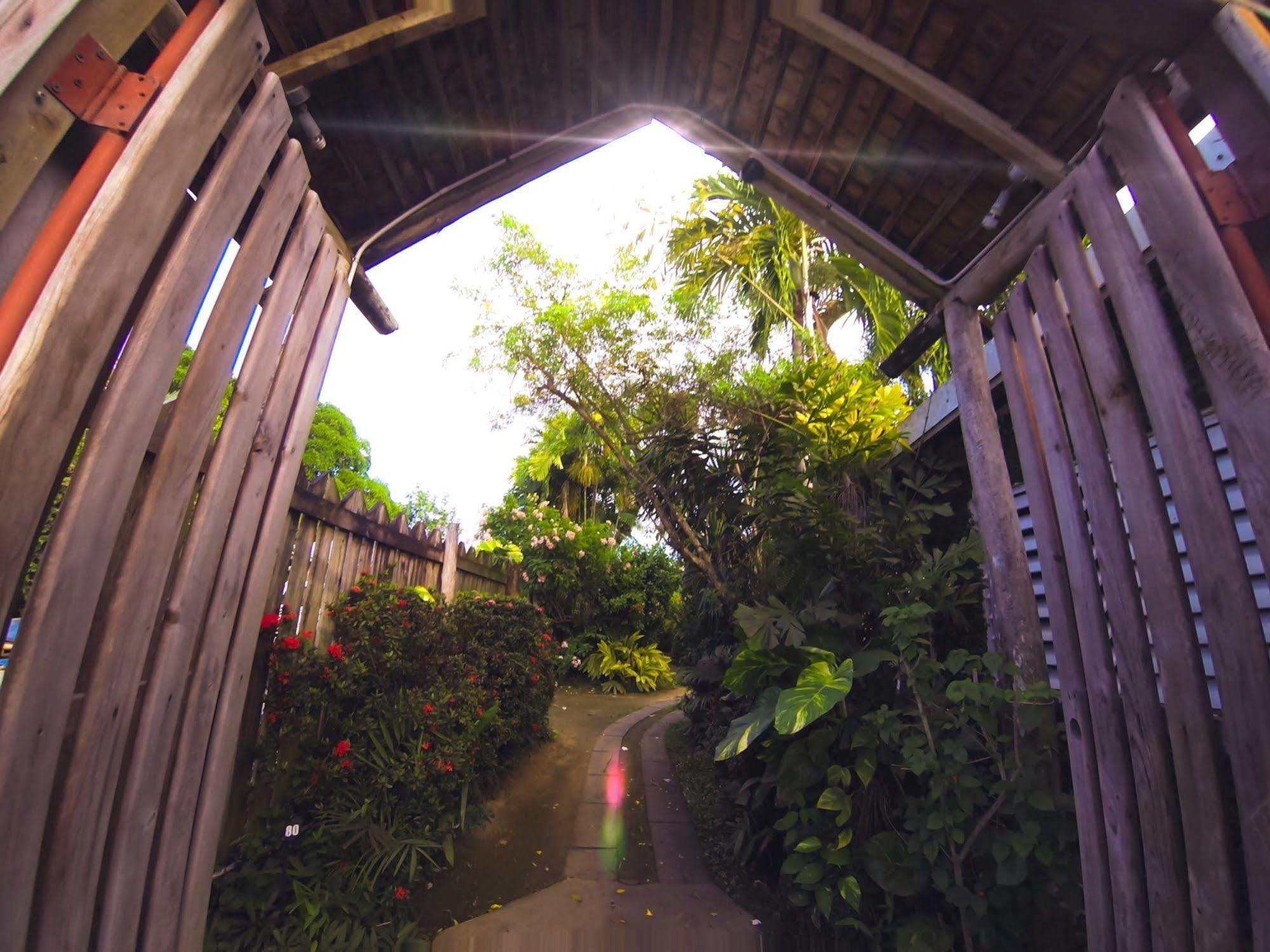 Kariwak Village Holistic Haven Crown Point Luaran gambar