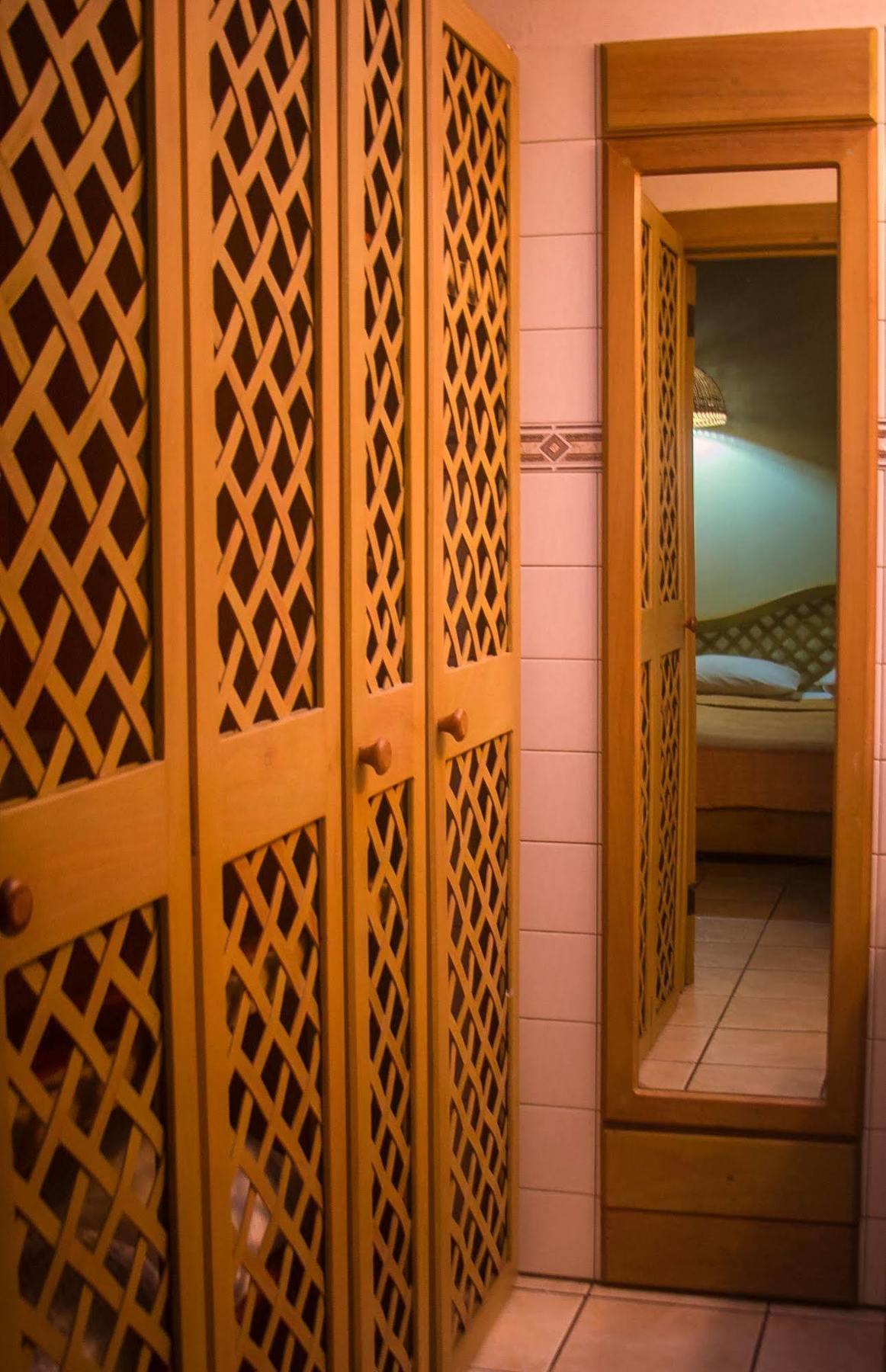 Kariwak Village Holistic Haven Crown Point Luaran gambar