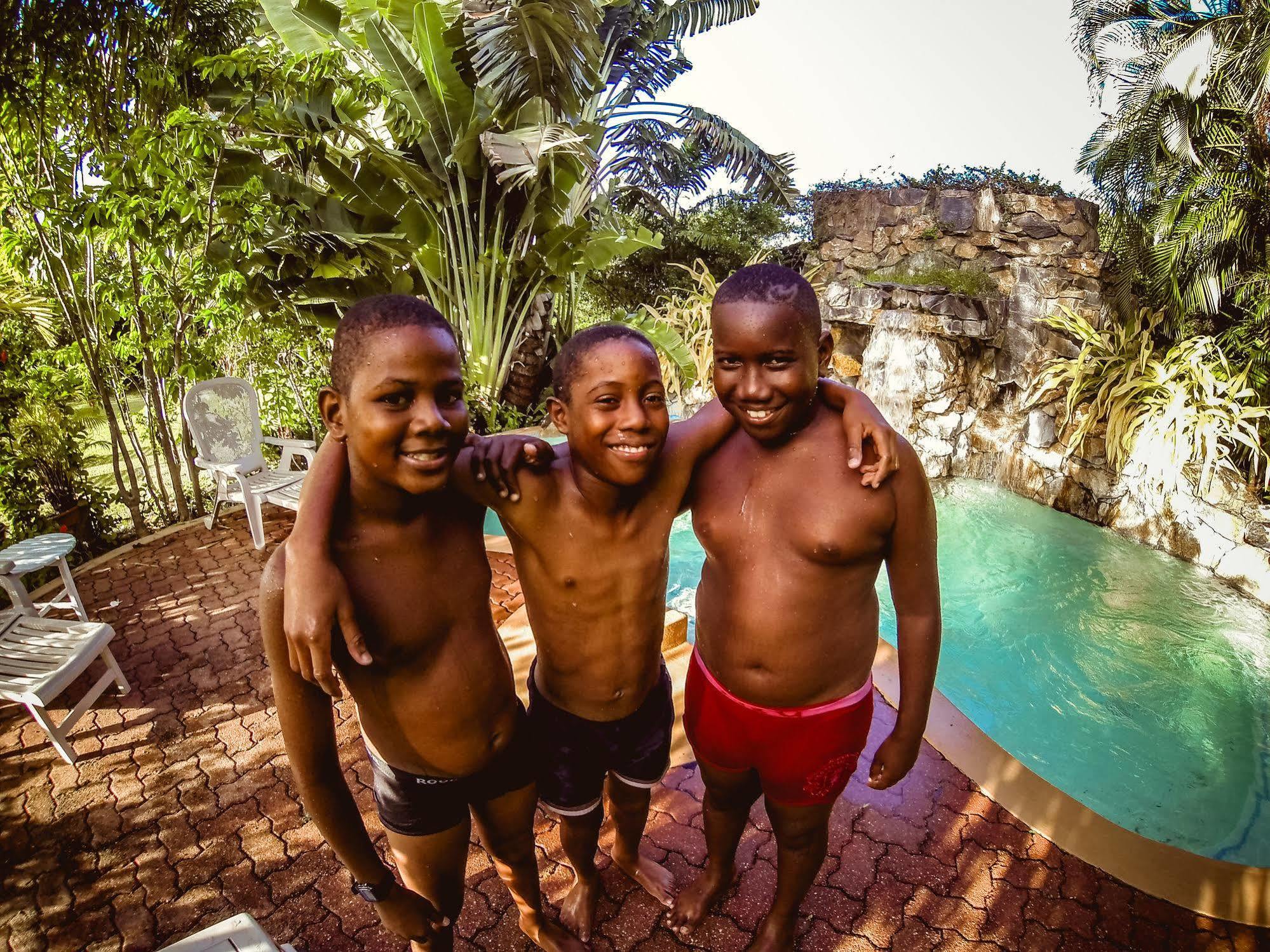 Kariwak Village Holistic Haven Crown Point Luaran gambar