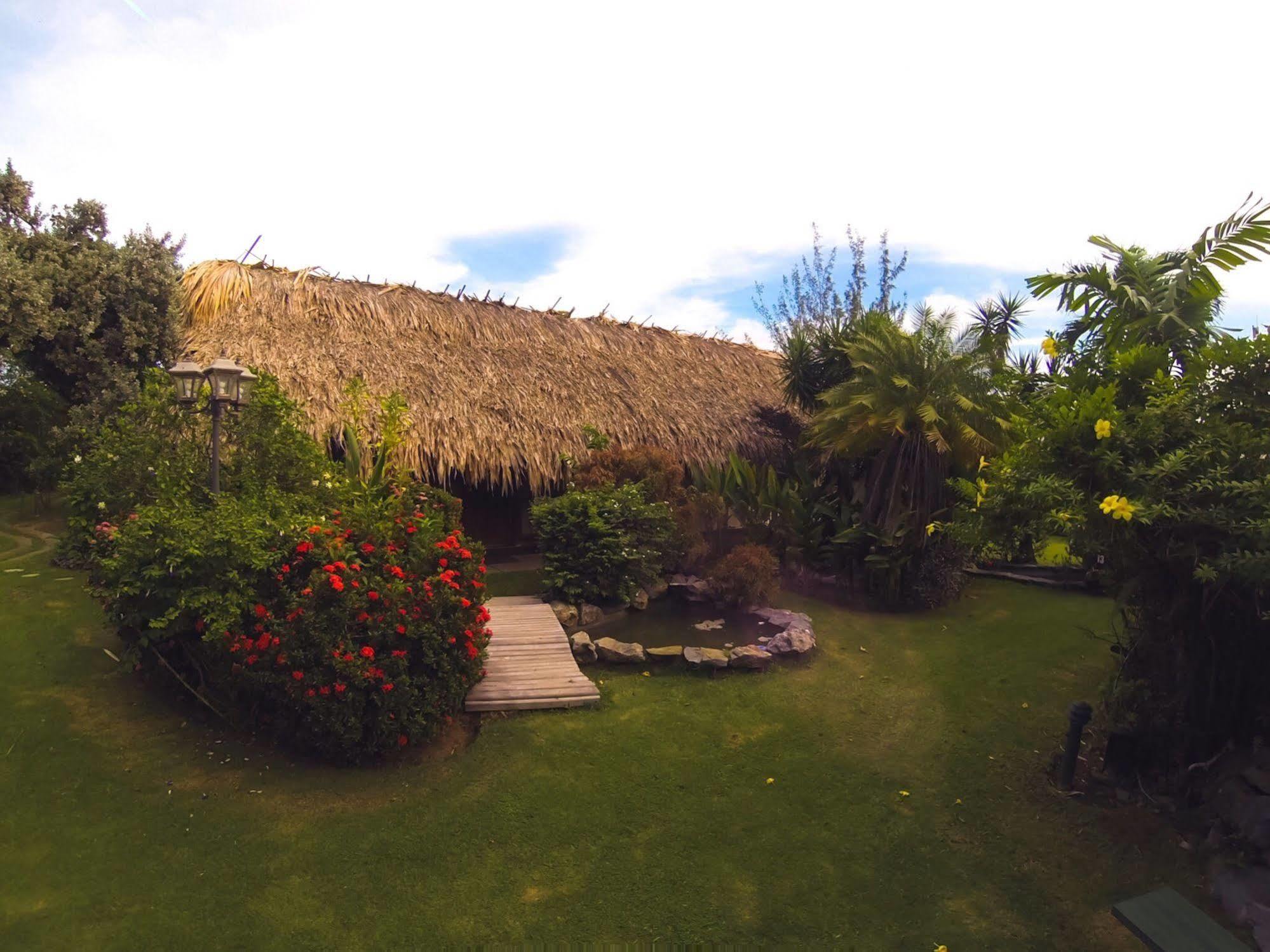 Kariwak Village Holistic Haven Crown Point Luaran gambar